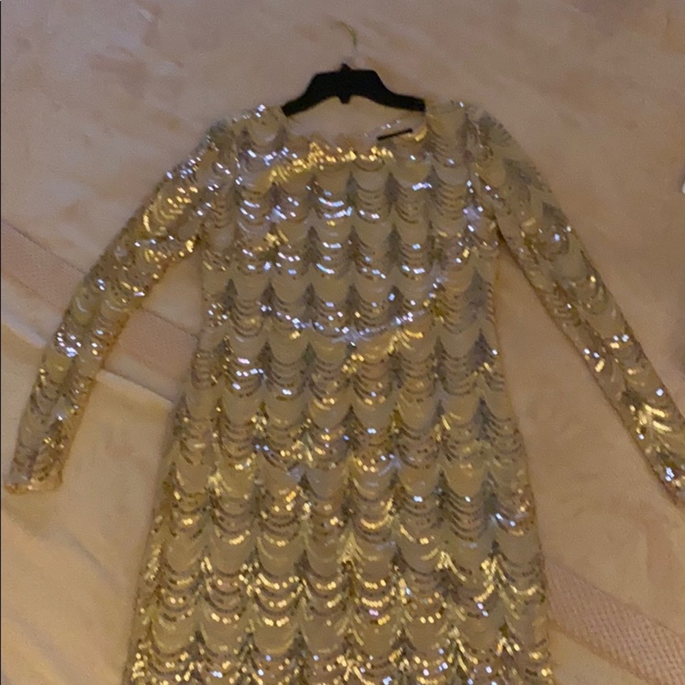 Backless long sleeve mini dress in rose gold